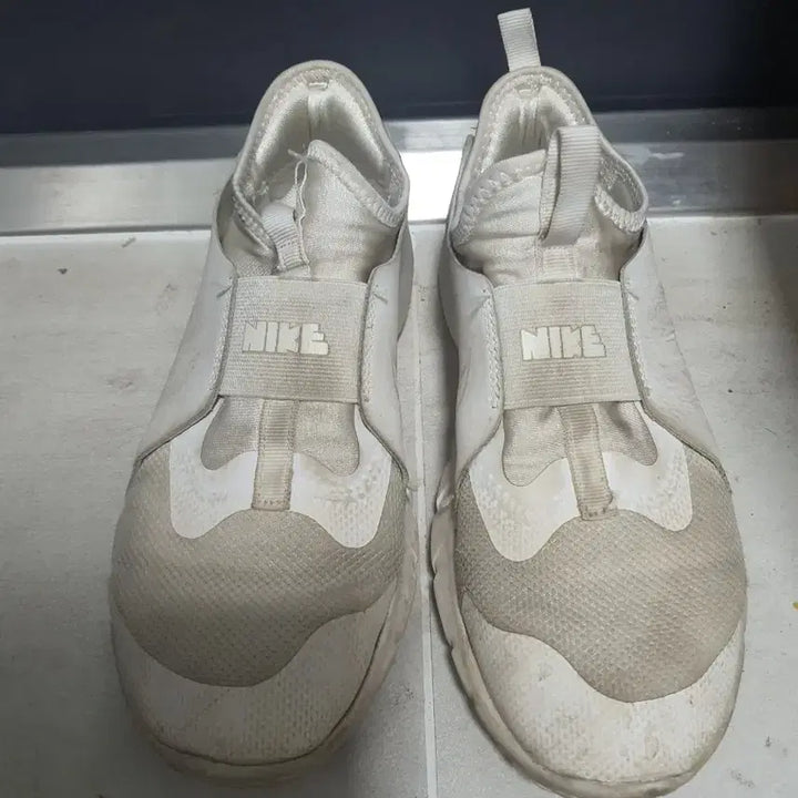[BUNJANG] Nike Athletic Shoes (Used) / 나이키 운동화 중고