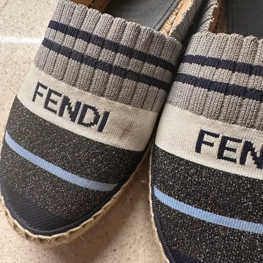 [BUNJANG] Fendi Stripe Espadrille Slip-On Shoes / 펜디 스트라이프 에스파드류 슬립온