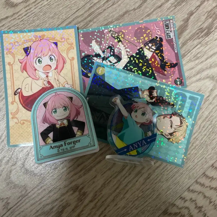 [BUNJANG] Spy x Family Anya Acrylic Standee &amp; Sticker Set / 스파이패밀리 아냐 굿즈