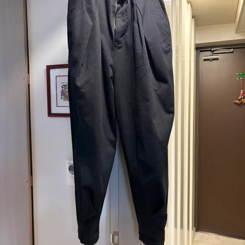 [BUNJANG] Songzio Carrot Fit Cotton Pants Black / 송지오 캐롯핏 팬츠