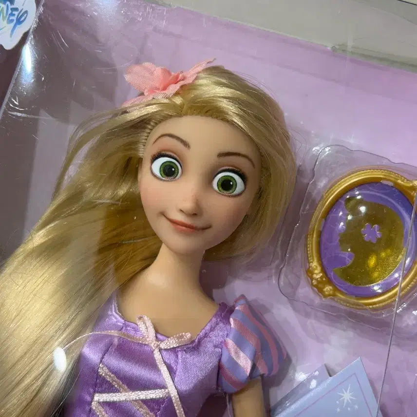 [BUNJANG] Disney Rapunzel Repainted Doll Figure / 디즈니 라푼젤 리페인팅 인형 피규어