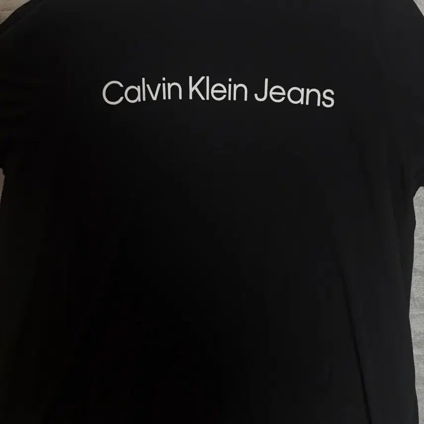 [BUNJANG] Calvin Klein Short Sleeve T-Shirt / 캘빈클라인 반팔티