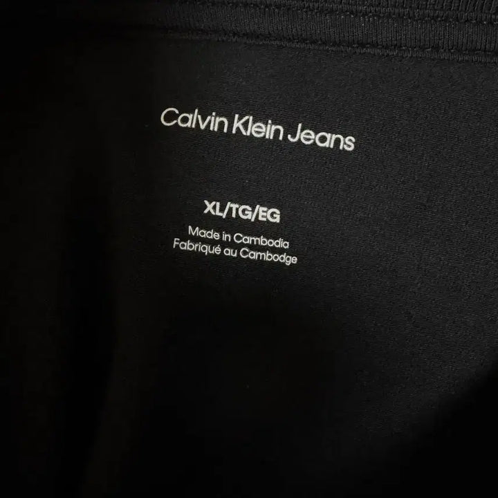 [BUNJANG] Calvin Klein Short Sleeve T-Shirt / 캘빈클라인 반팔티