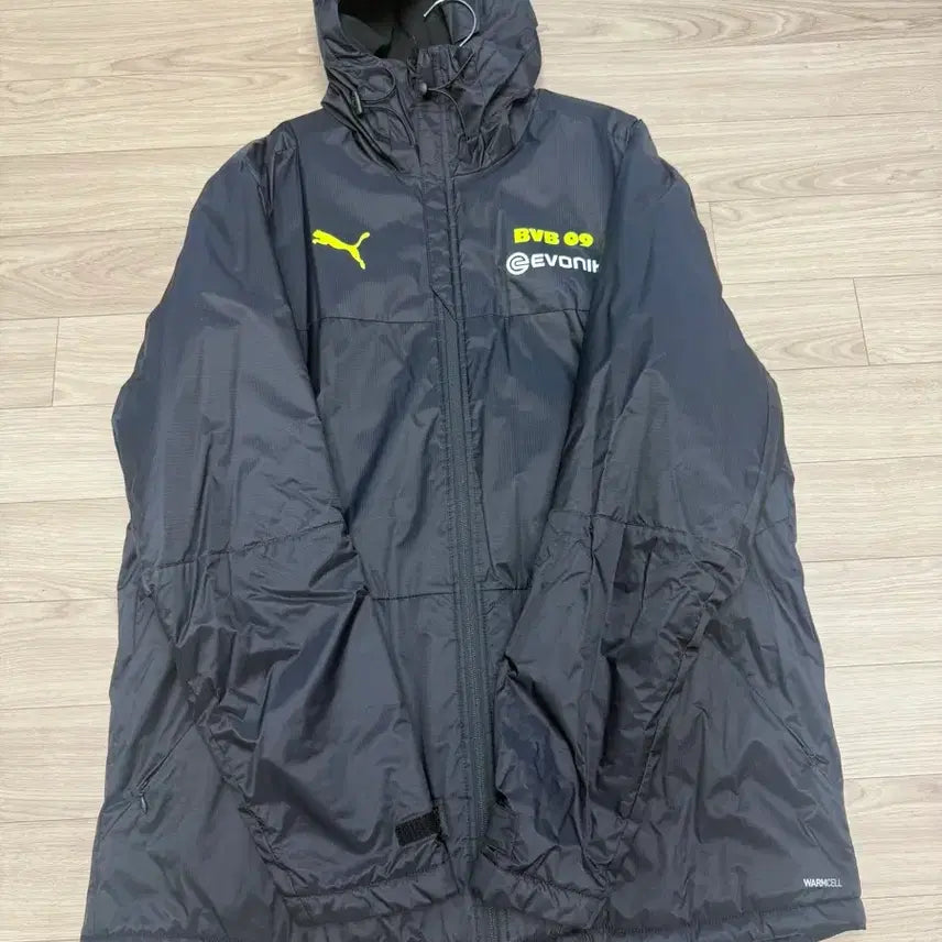[SOLD OUT] 도르트문트 푸마 패딩 XL(105-110)