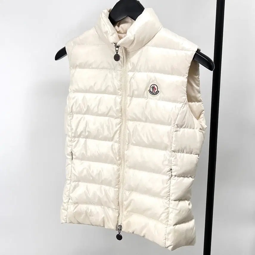 [BUNJANG] Moncler Ghany Vest Down Padded Ivory Size 0 / [0사이즈] 몽클레어 GHANY 조끼 패딩 베스트 아이보리