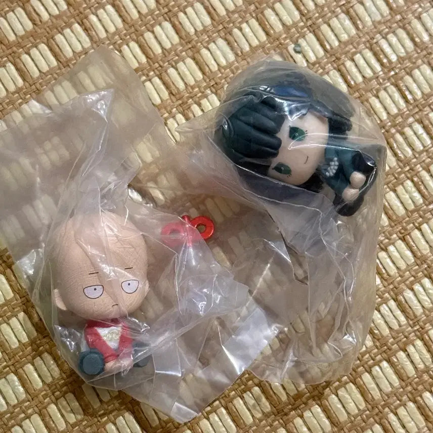 [BUNJANG] One-Punch Man Saitama &amp; Fubuki Figure Bundle Set (Sealed) / 미개봉 일괄) 원펀맨 태엽 사이타마 &amp; 후부키 피규어