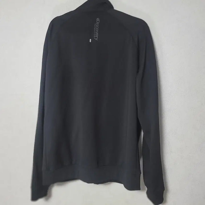[BUNJANG] Discovery Expedition Black High-Neck Training Zip-Up Jacket / 디스커버리 익스페디션 브랜드의 블랙 색상 하이넥 트레이닝 집업 자켓