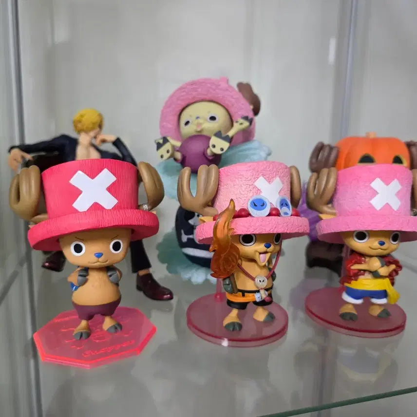 [BUNJANG] Tony Tony Chopper Figure Set (Red Hat Original) / 토니토니 쵸파 피규어 세트
