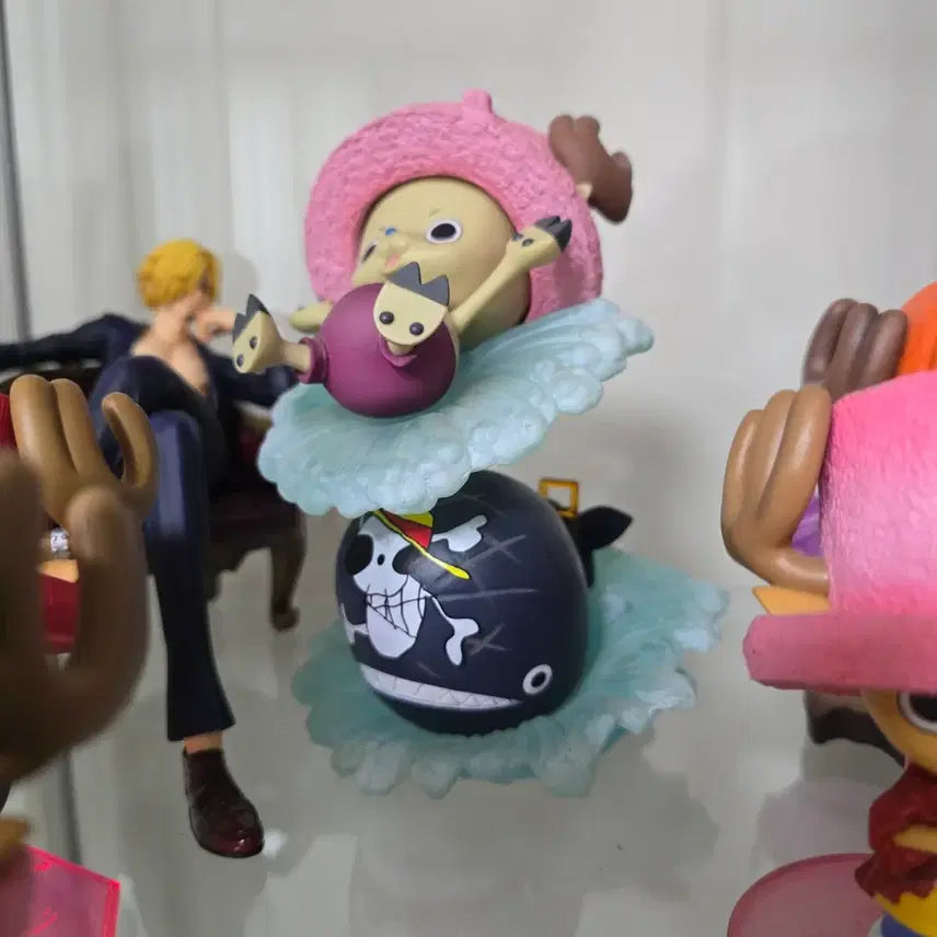 [BUNJANG] Tony Tony Chopper Figure Set (Red Hat Original) / 토니토니 쵸파 피규어 세트