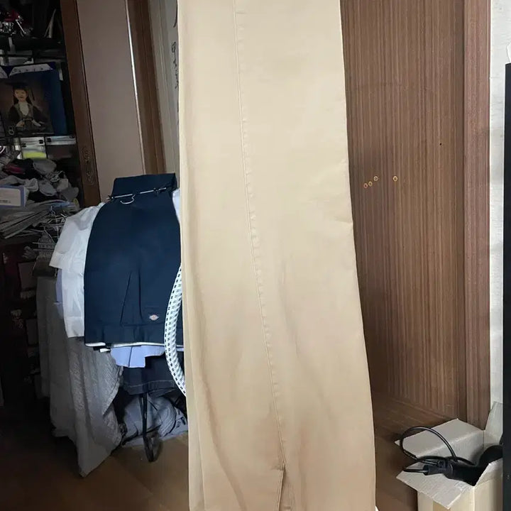 [BUNJANG] Rise &amp; Below 302 Loose Straight Pants British Khaki / 라이즈앤빌로우 302 루즈스트레이트 32