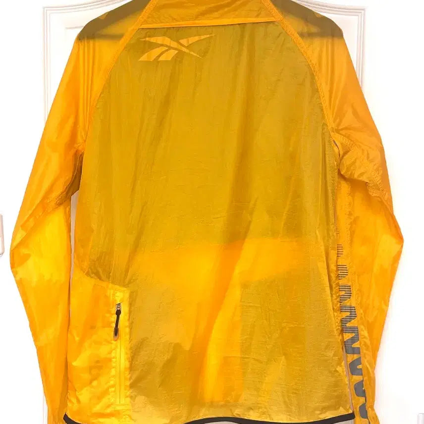 [BUNJANG] Reebok Yellow Running Windbreaker Jacket / 리복 옐로우 러닝 바람막이 자켓