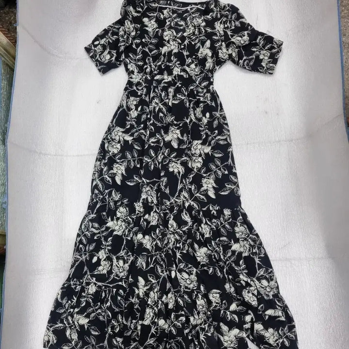 [BUNJANG] Flower Pattern Chiffon Long Dress / 플라워 쉬폰 원피스