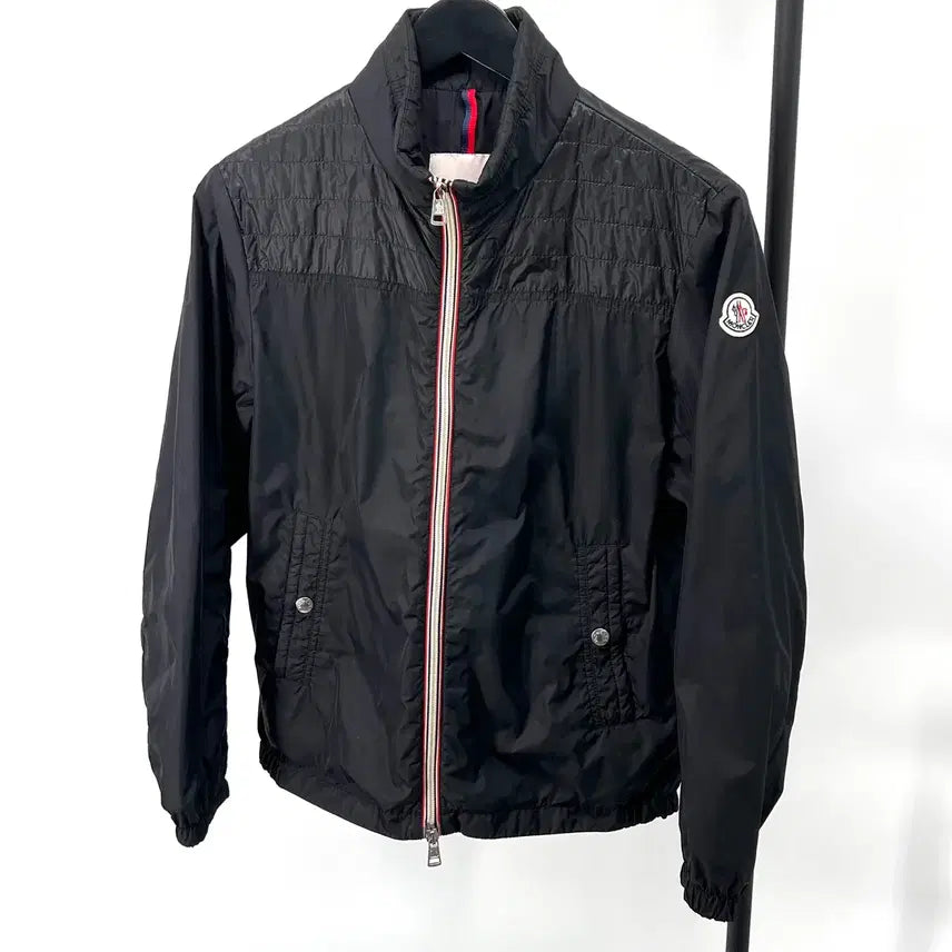[BUNJANG] Moncler Windbreaker Zip-Up Jacket Black / [1사이즈] 몽클레어 바람막이 집업 자켓 블랙