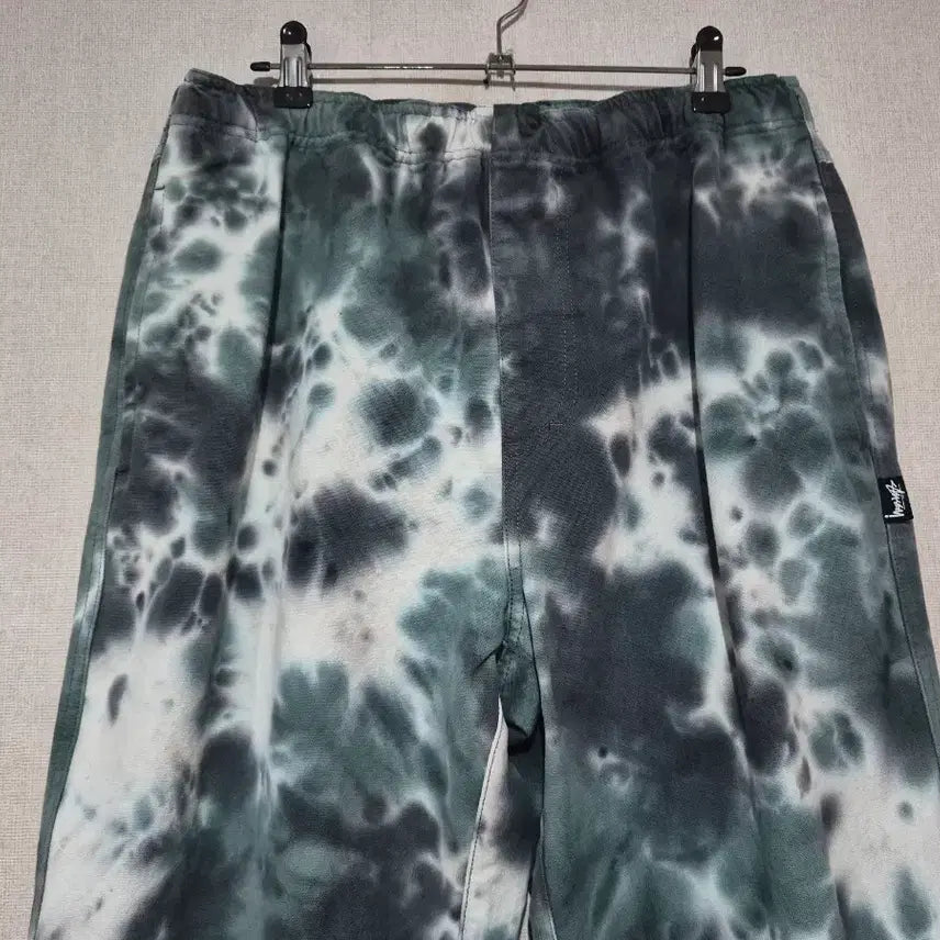 [BUNJANG] Stussy Tie-Dye Beach Pants (Size S) / Stussy 스투시 타이 다이 비치팬츠 (S)