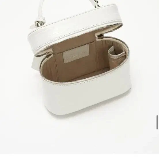 [BUNJANG] Cardinal Red Vanity Crocodile Bag White / 카디널레드 베니티 악어백 화이트