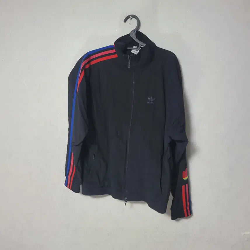 [BUNJANG] Adidas Black Color Windbreaker Jacket / 아디다스 블랙 컬러 바람막이 자켓