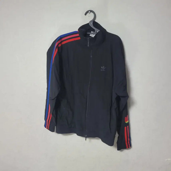 [BUNJANG] Adidas Black Color Windbreaker Jacket / 아디다스 블랙 컬러 바람막이 자켓