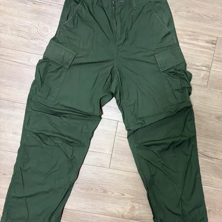 [BUNJANG] Matin Standard Cotton Parachute Cargo Pants Khaki 26 / 무탠다드 코튼 파라슈트 카고팬츠 카키26사이즈