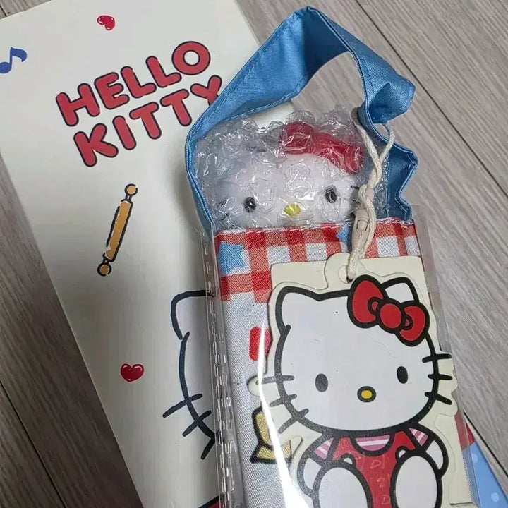 [BUNJANG] Sanrio Hello Kitty Umbrella (New, Unopened) / 산리오 헬로키티 우양산 (비닐미개봉)