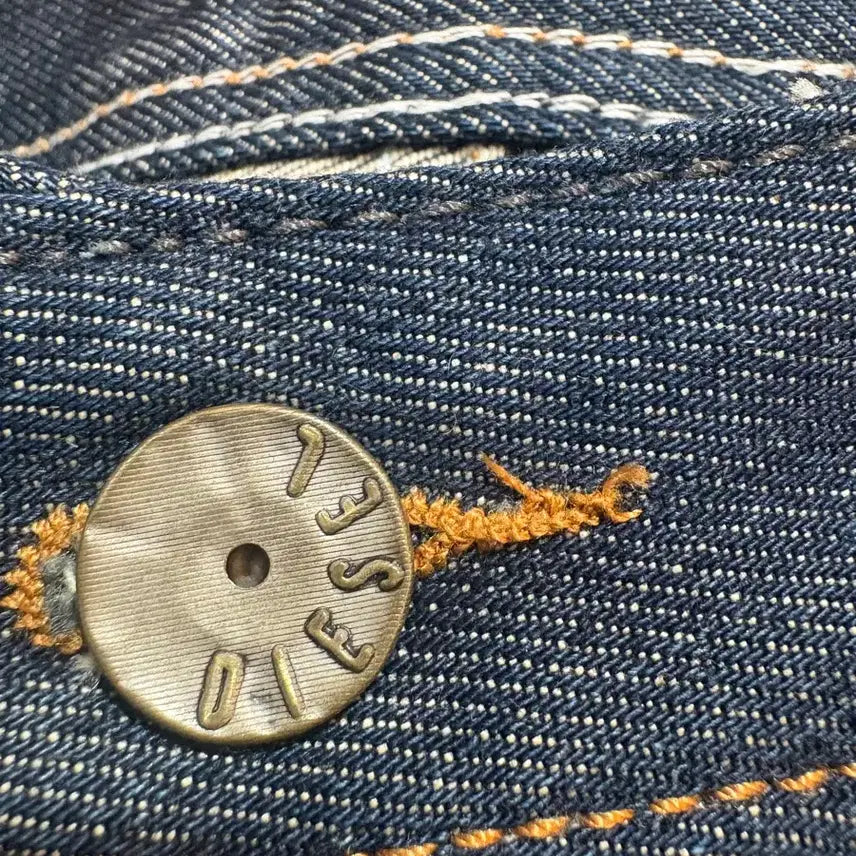 [BUNJANG] Diesel Black Regular Straight Fit Denim Jeans / 디젤 블랙 레귤러스트레이트핏데님 청바지