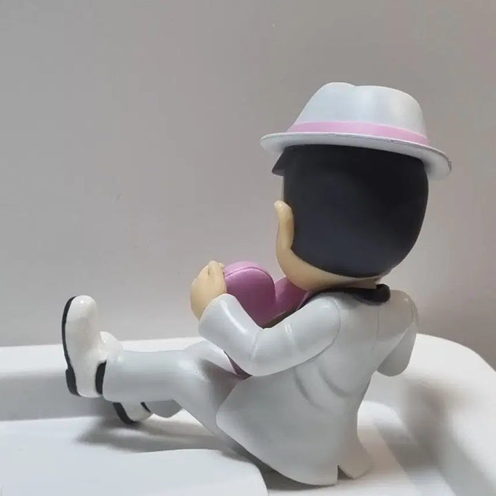 [BUNJANG] Osomatsu-san Todomatsu Valentine Figure / 오소마츠상 토도마츠 발렌타인 피규어
