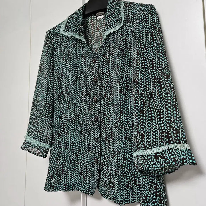 [BUNJANG] Bellissian Two-Piece Set Blouse and Skirt / (새상품) 벨리시앙 투피스 (91,78)