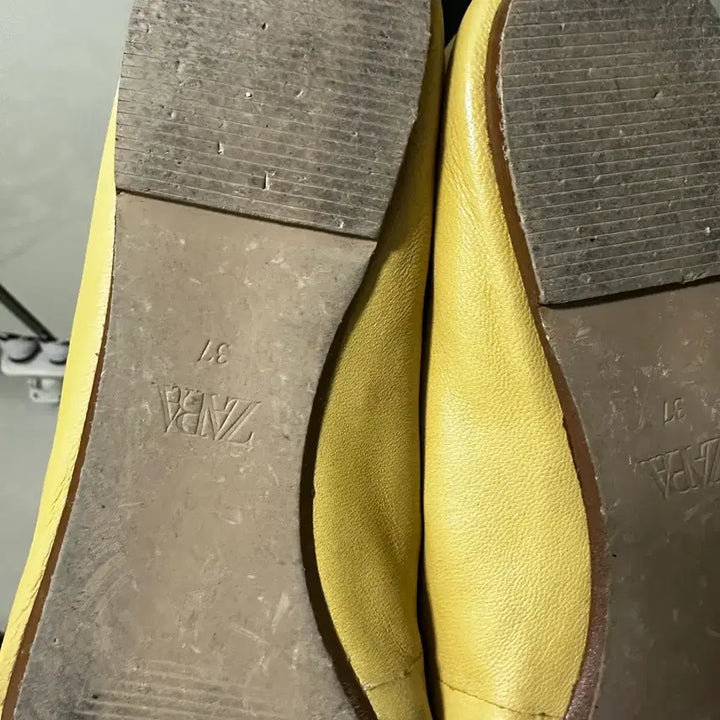 [BUNJANG] ZARA Yellow Ribbon Ballet Flats - Size 37 / 자라 ZARA 옐로우 리본 플랫 슈즈  37사이즈