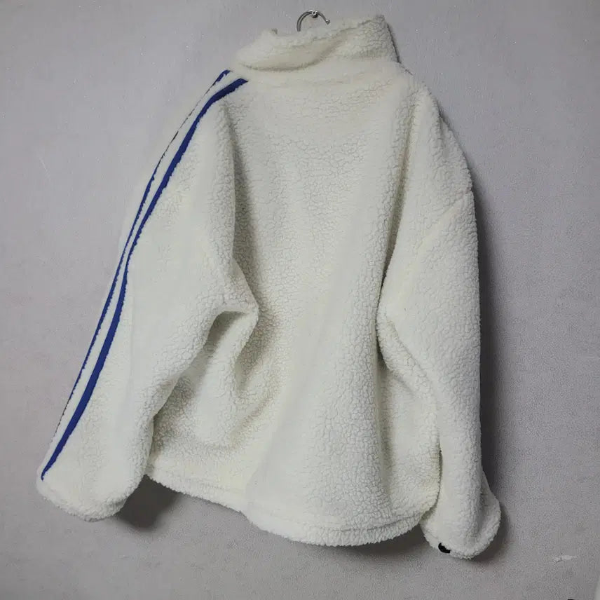 [BUNJANG] XTONZ Sporty Line Fleece Padding Jacket / 엑스톤즈 스포티 라인 플리스 패딩 자켓
