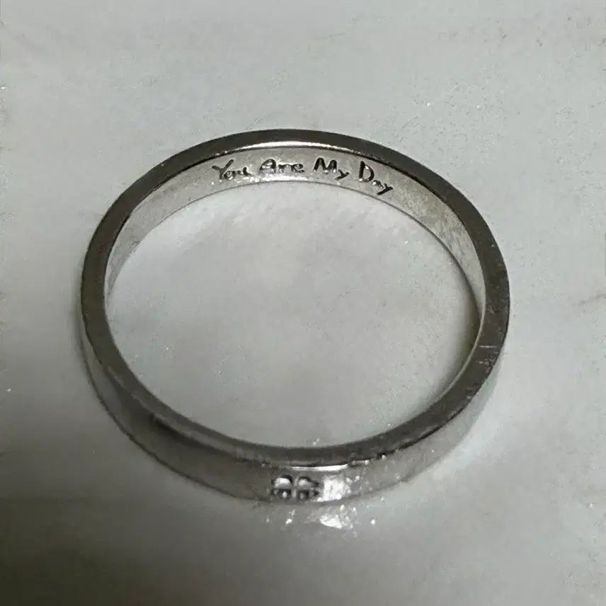[SOLD OUT] 데이식스 마데링