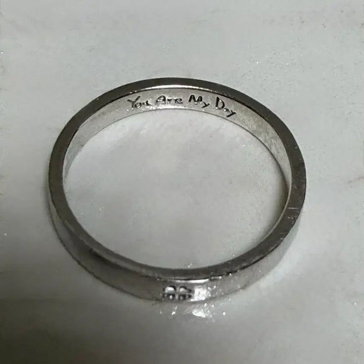 [SOLD OUT] 데이식스 마데링