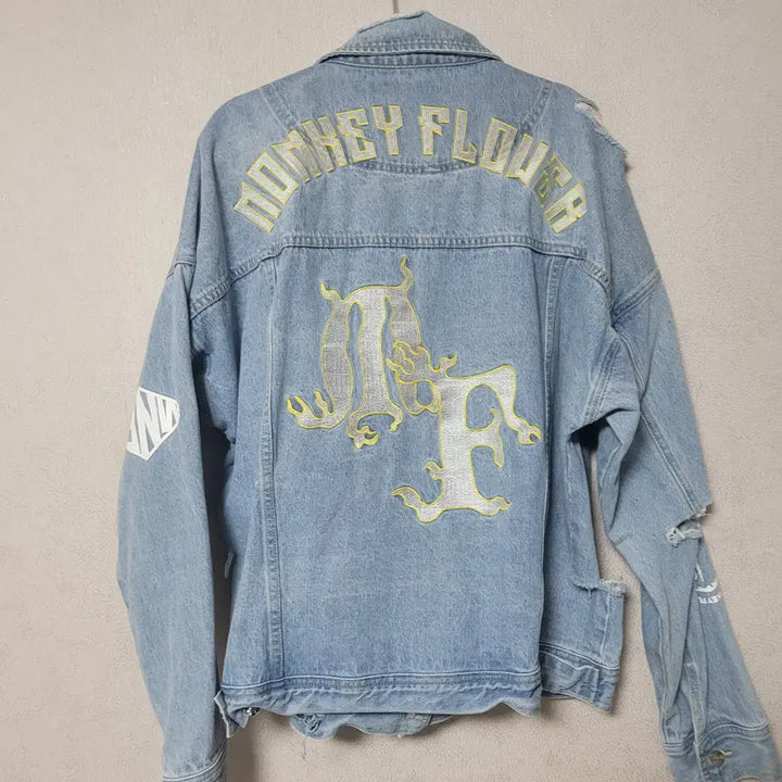 [BUNJANG] Monkey Flower Embroidered Graphic Denim Jacket / 몽키플라워 공용 자수 그래픽 데님 자켓