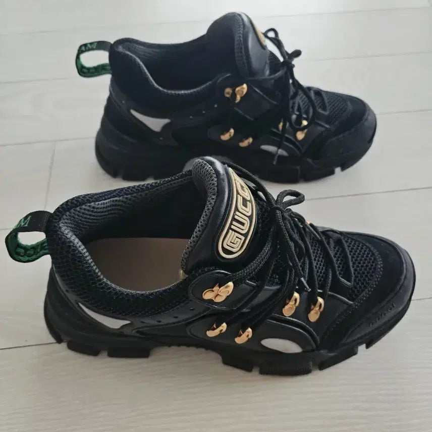 [BUNJANG] Gucci Flashtrack Sneakers Black Gold Detail / 구찌 플래시트랙 스니커즈 블랙