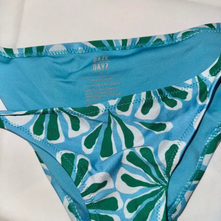 [BUNJANG] DAZE DAYZ JJOKBIT BRALETTE Bikini Set S / 데이즈데이즈) 비키니 세트