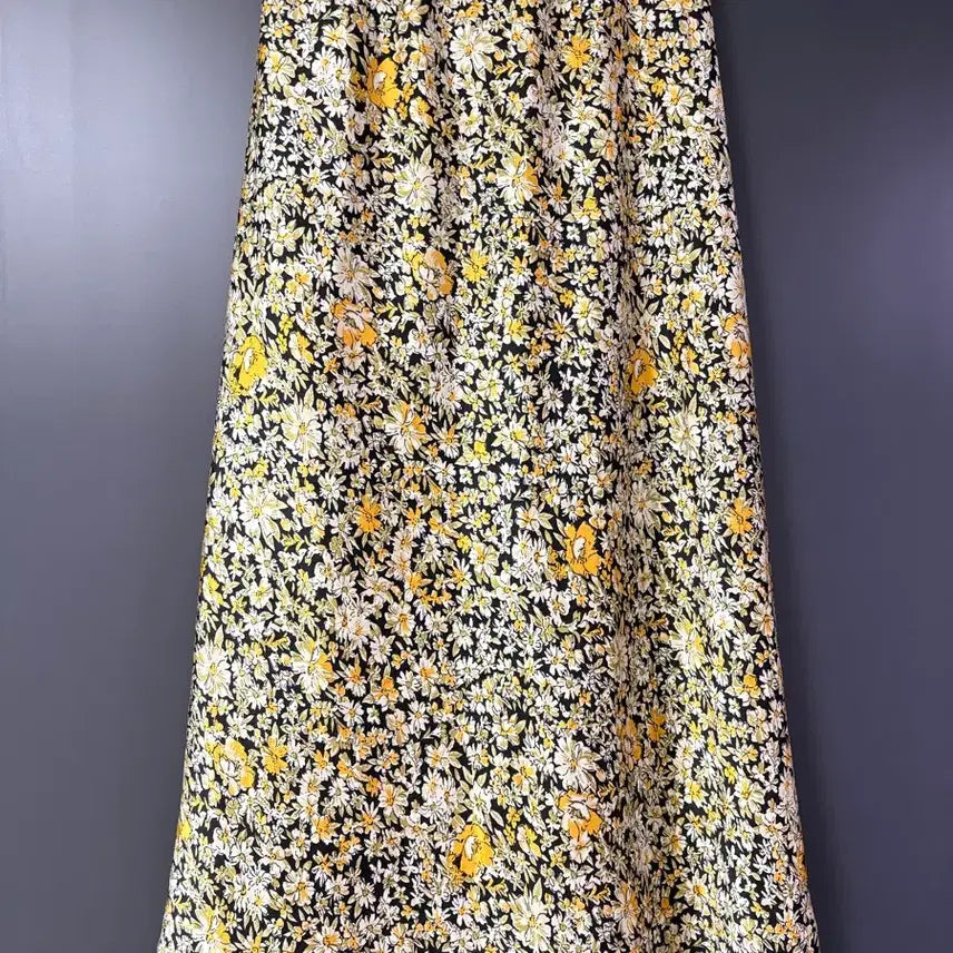 [BUNJANG] Floral Satin Long Skirt / 꽃무늬 새틴 롱스커트