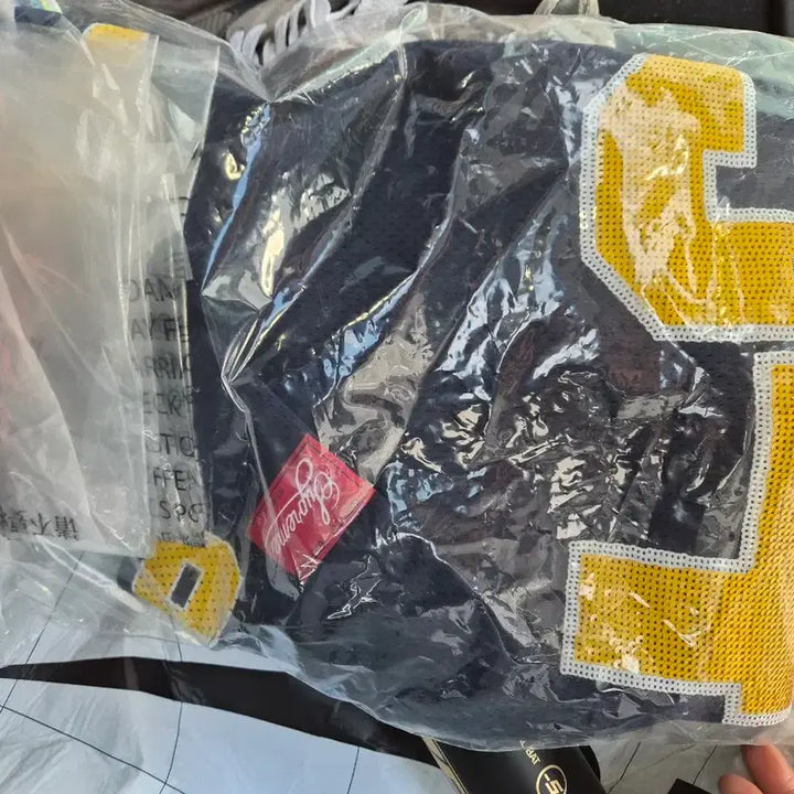 [BUNJANG] Supreme Sequin Football Jersey Navy L / 슈프림 시퀸 풋볼 저지 네이비 L