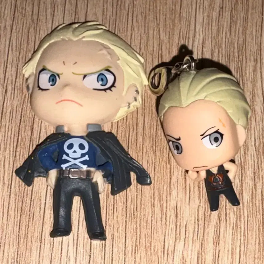 [BUNJANG] Persona 4 Kanji Tatsumi Gacha Keychain Magnet Set / 페르소나4 칸지 타츠미 피규어 가챠 키링 자석 양도