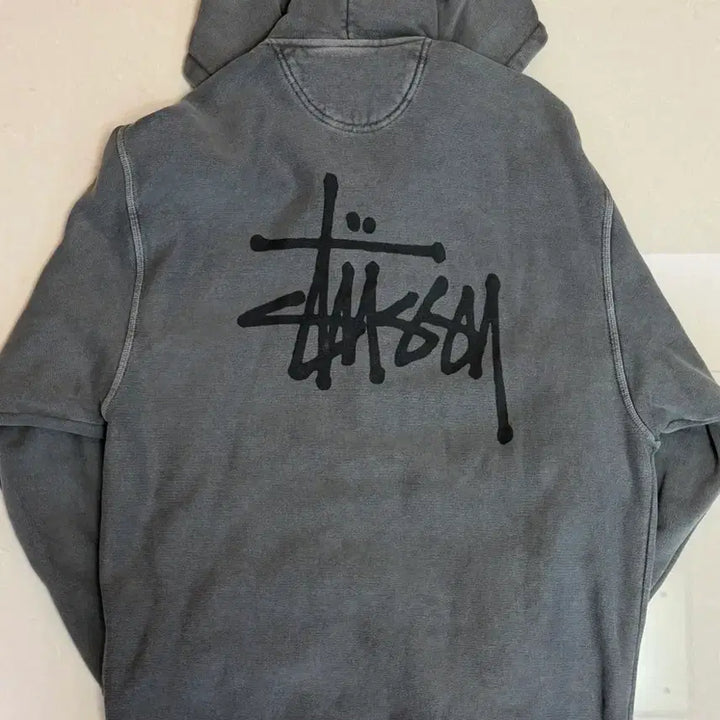 [BUNJANG] Stussy Basic Pigment Dyed Zip Hoodie Black / 스투시 베이직 피그먼트 다이드 집 후드 집업 블랙