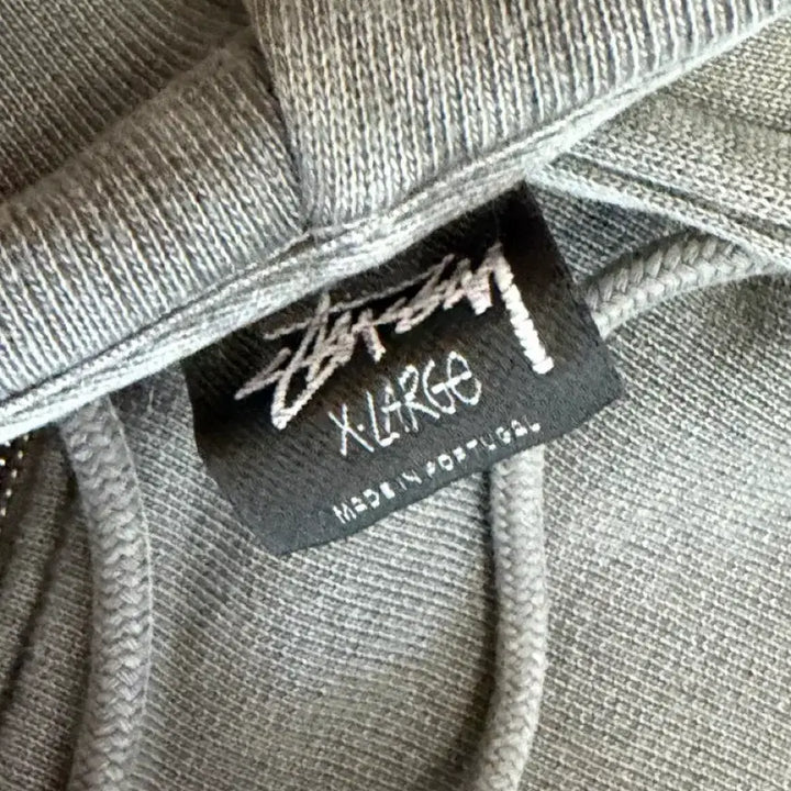 [BUNJANG] Stussy Basic Pigment Dyed Zip Hoodie Black / 스투시 베이직 피그먼트 다이드 집 후드 집업 블랙