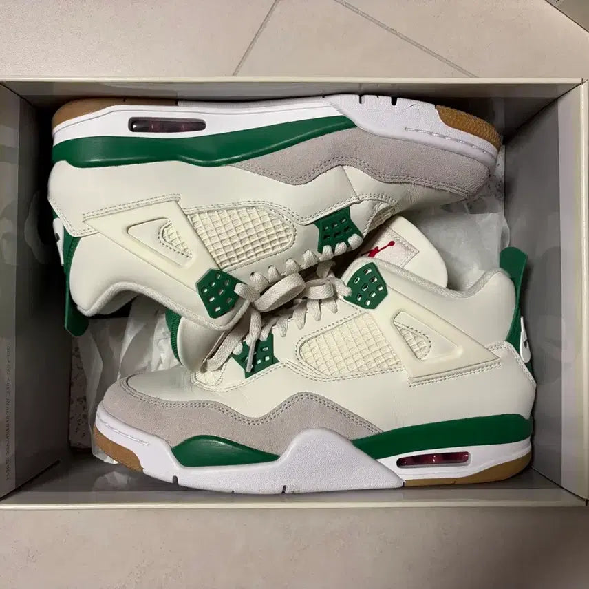 [BUNJANG] Nike Jordan 4 SB Retro SP Pine Green / [270] 조던 4 x 나이키 SB 레트로 SP 파인 그린