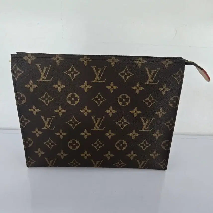 [BUNJANG] Louis Vuitton Toiletry 26 Bag / 루이비통 가방 토일렛 26