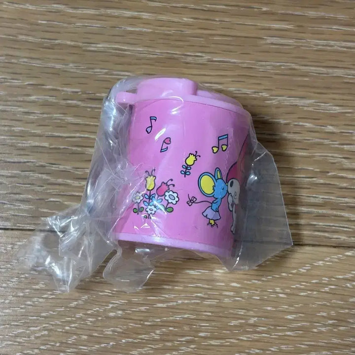[BUNJANG] Sanrio My Melody Gacha Coin Cylinder Coin Case / 산리오 마이멜로디 가챠 코인 실린더 코인 케이스