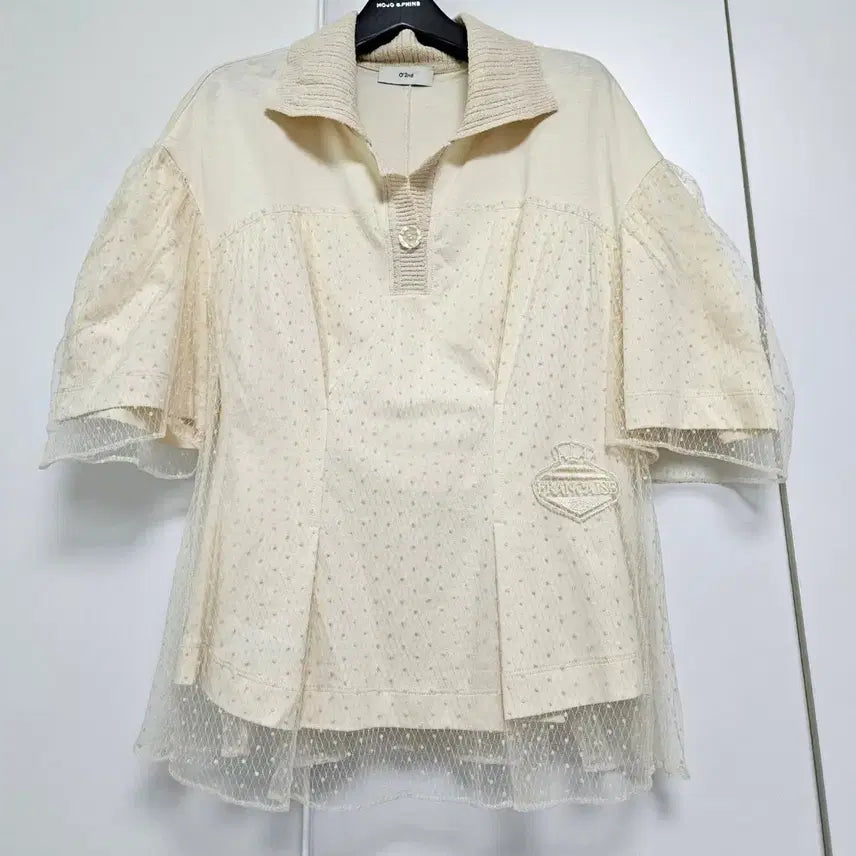 [BUNJANG] Ozzie Second Lace Blouse (Size 55) / (새상품) 오즈세컨 레이스 블라우스 (55)