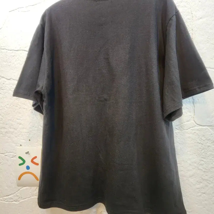 [BUNJANG] Hello Kitty Summer Short-Sleeve T-Shirt / 키링키티여름반팔티 (새상품)