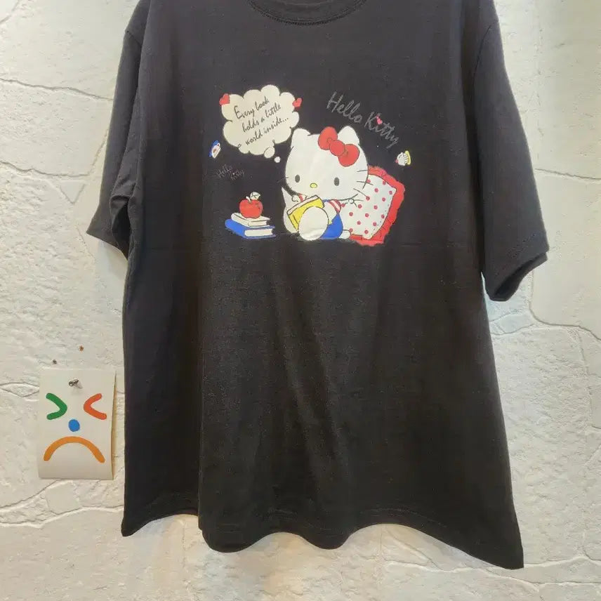 [BUNJANG] Hello Kitty Summer Short-Sleeve T-Shirt / 키링키티여름반팔티 (새상품)