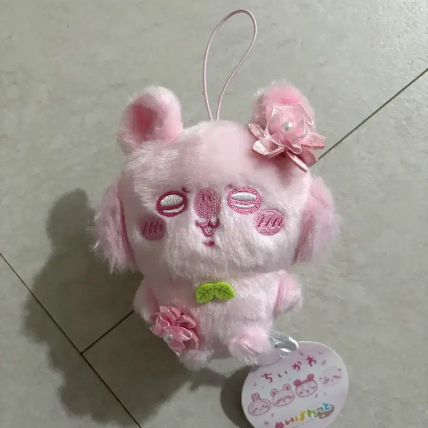 [BUNJANG] Chiikawa Sakura Momonga Mascot Doll / 치이카와 벚꽃 모몽가 마스코트 인형 먼작귀
