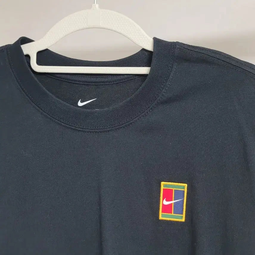 [SOLD OUT] 나이키 코트 로고 블랙 반팔 티셔츠 + 나이키 타원 티셔츠