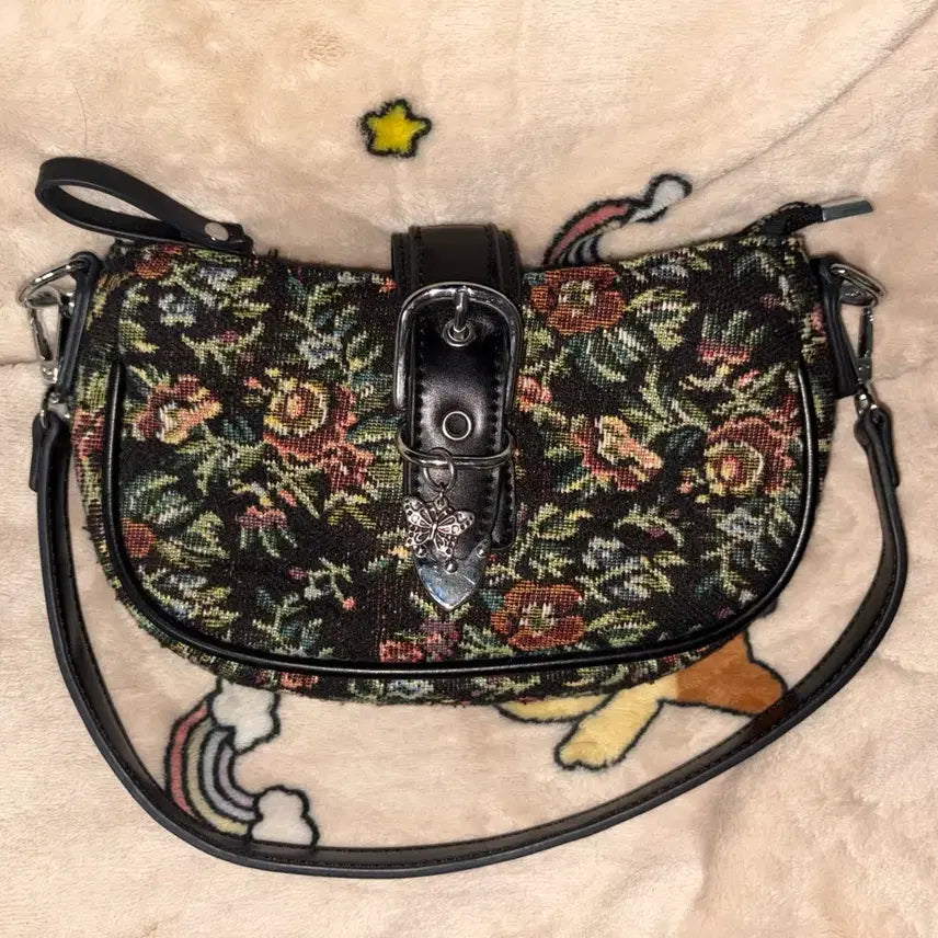[BUNJANG] Nasty Fancy Club Buckle Shoulder Bag / 네스티팬시클럽 버클 숄더 백