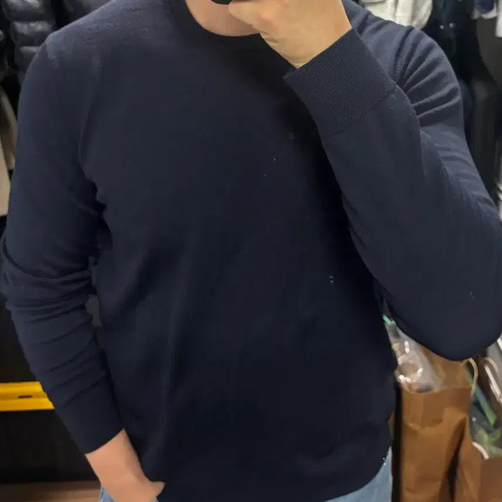 [BUNJANG] Uniqlo Navy Merino Wool Knit Sweater / 유니클로 네이비 메리노울 니트