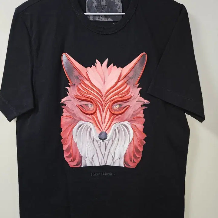 [BUNJANG] Shkret Maxim Fox Embroidery Short Sleeve T-Shirt / Shkret Maxim 폭스 자수 블랙 반팔 티셔츠