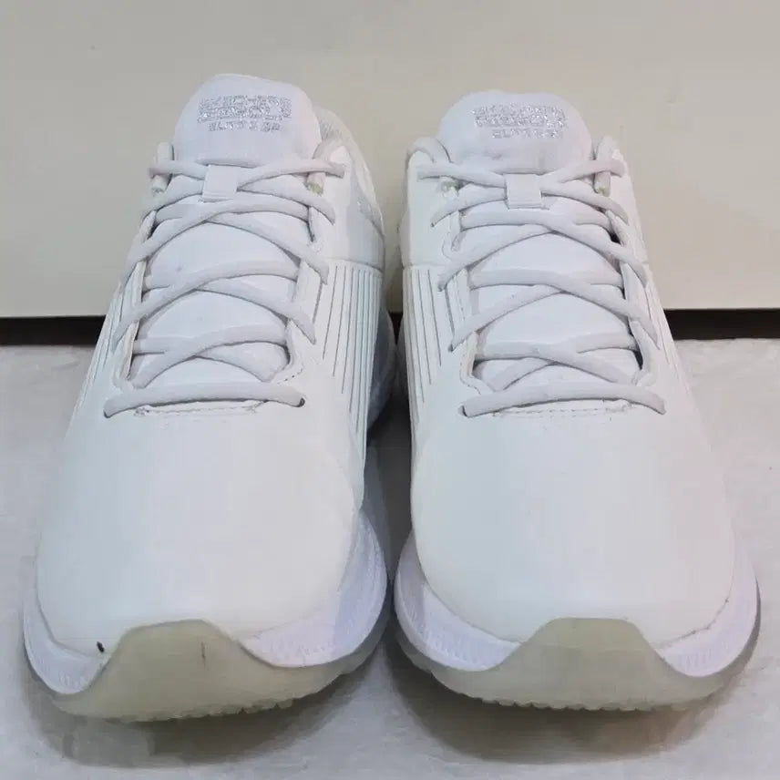 [BUNJANG] Skechers Go Golf Elite 5 GF Arch Fit White Silver Golf Shoes (Discontinued) / [230] 스케쳐스 고골프 엘리트5GF 아치핏 화이트실버ㅡ단종매물,최저가